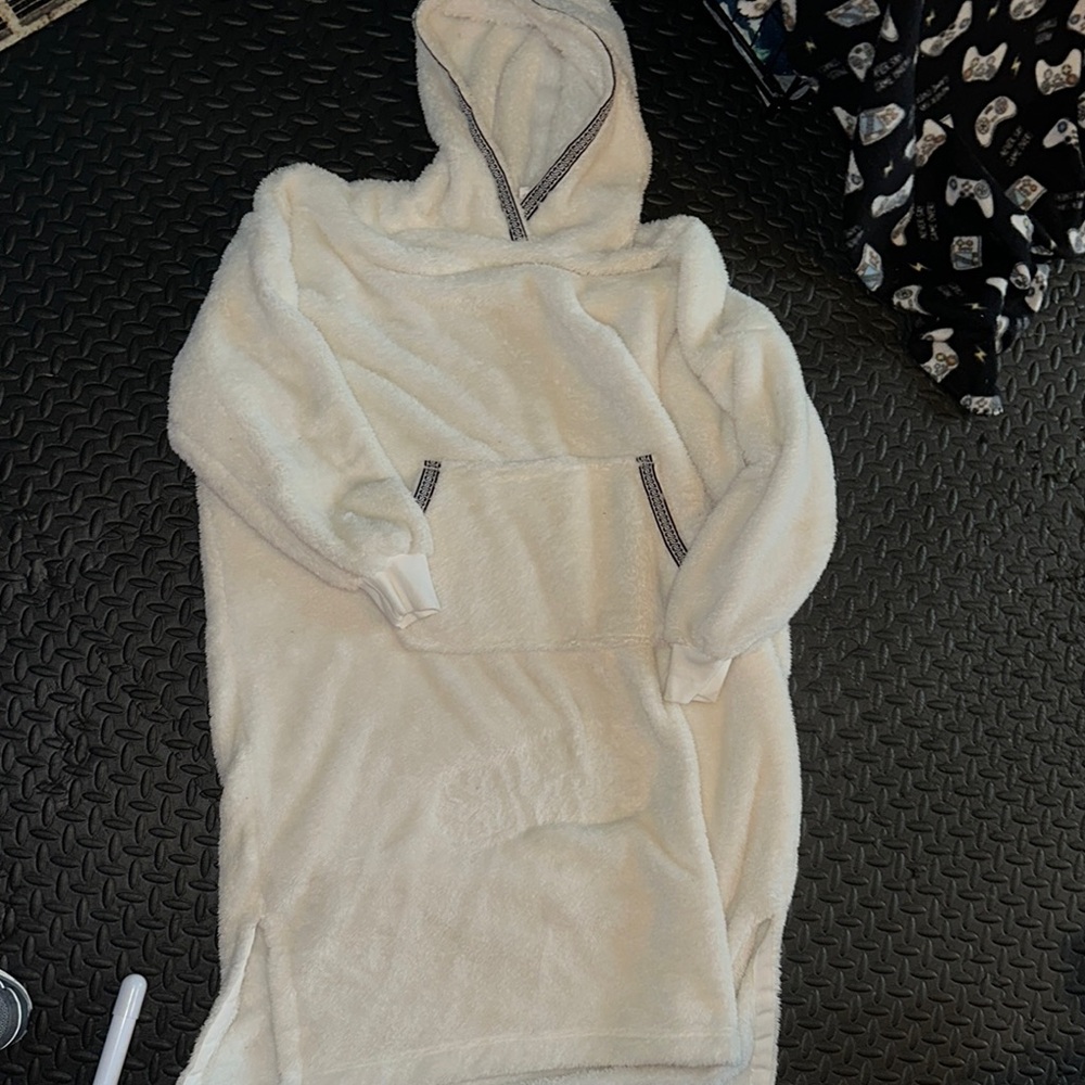 Cozy Cream Hooded Sweater